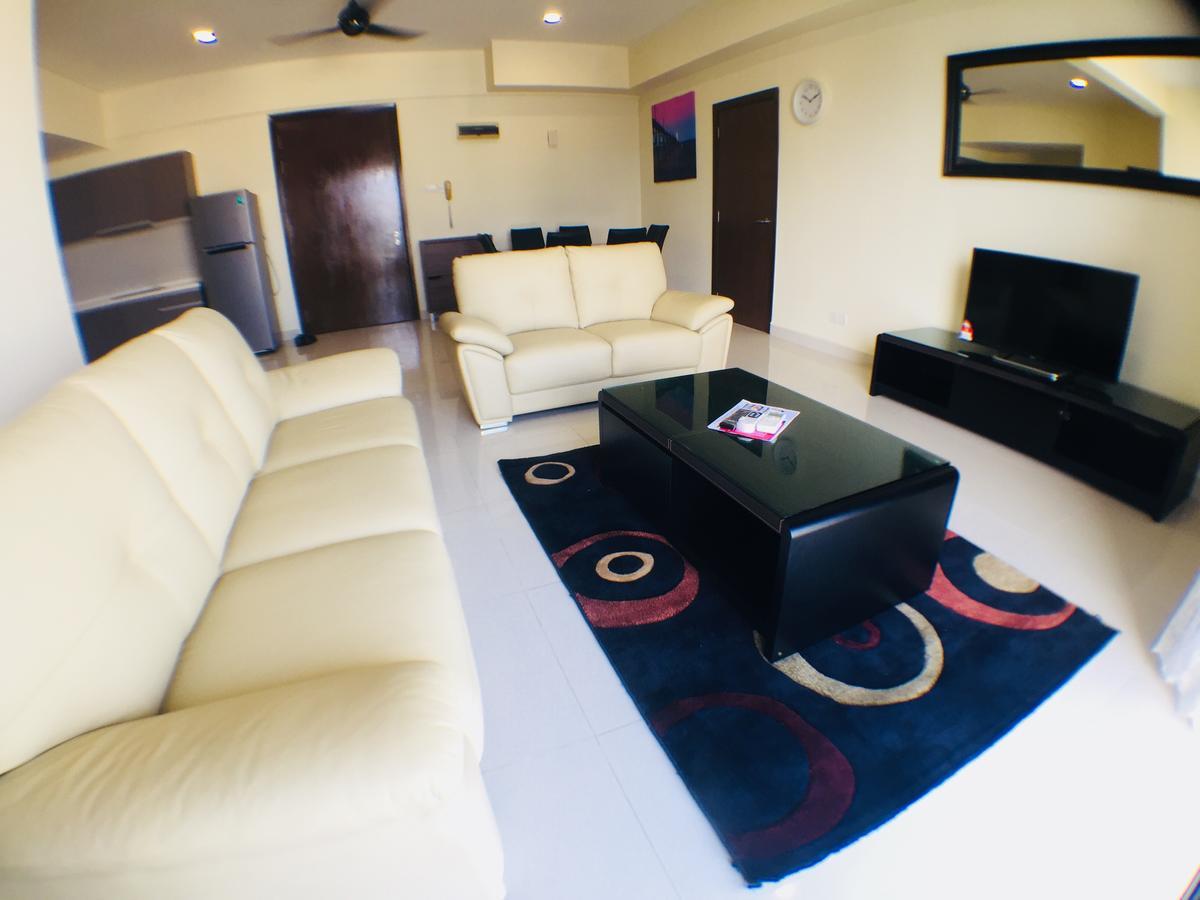 Regalia Suites By Ihost Kuala Lumpur Eksteriør bilde