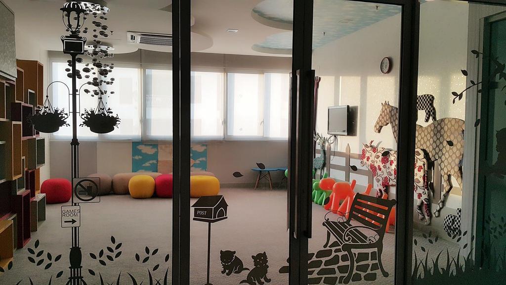 Regalia Suites By Ihost Kuala Lumpur Eksteriør bilde